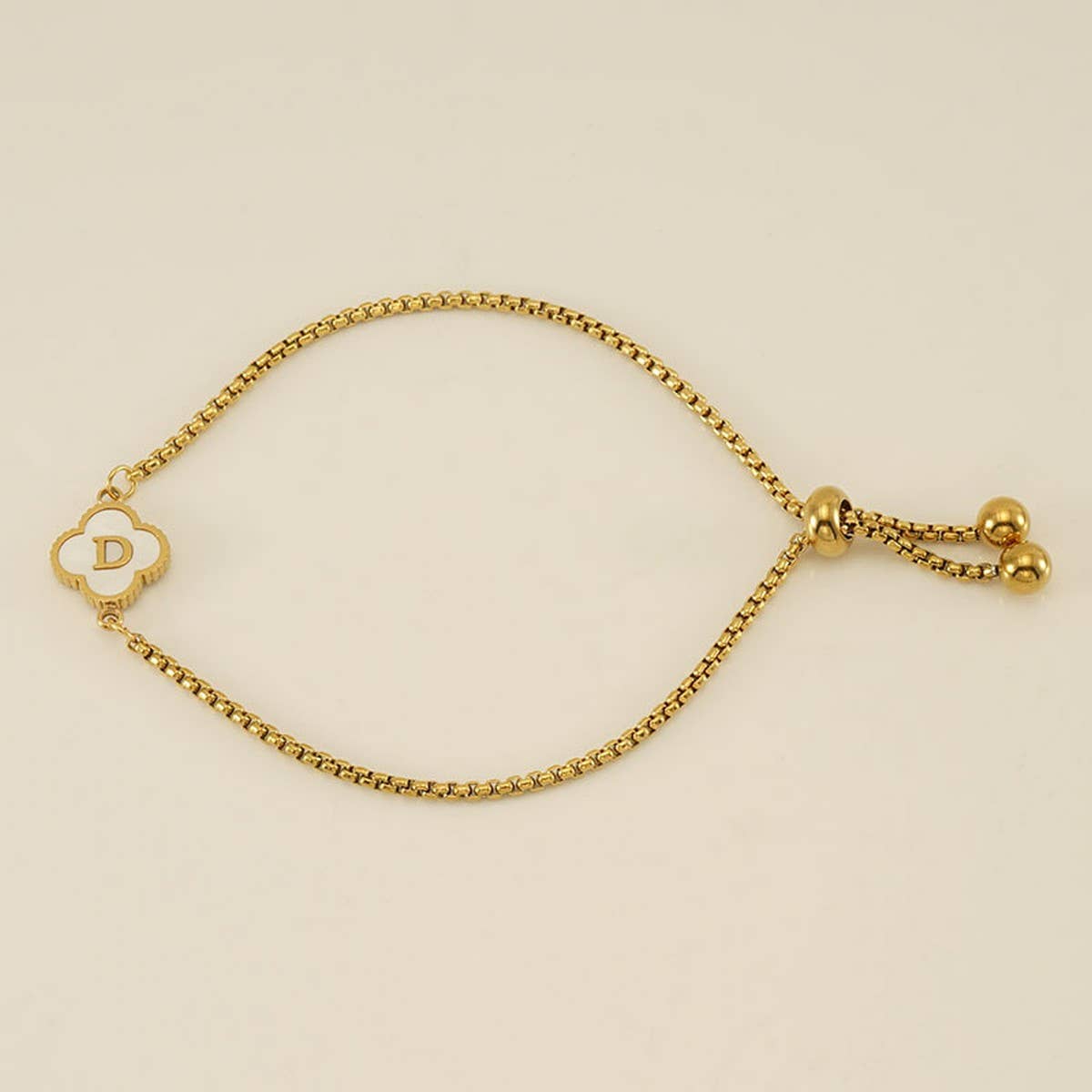 Cwaje1959_Adjustable Four Leaf Clover Letter Shell Bracelet