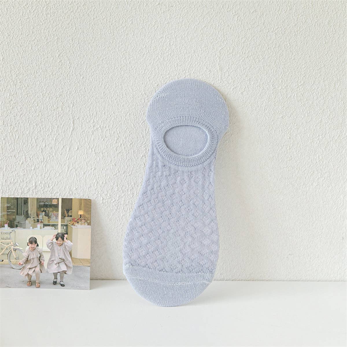 Women Light Non-Slip Non-Falling Invisible Socks_Cwms0461