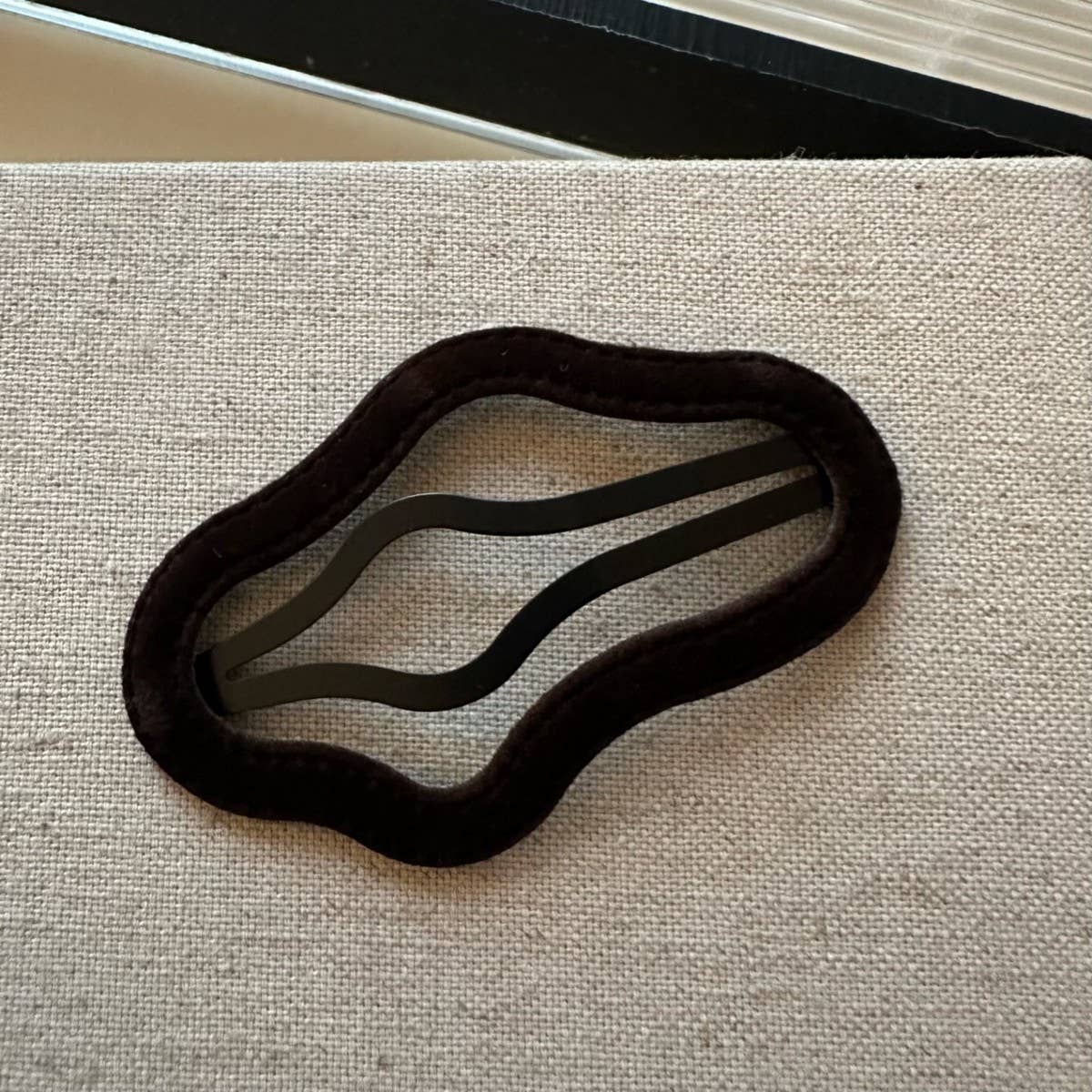 Velvet Triangle Hollow Bb Clip Chic Hairpin_Cwaha07970