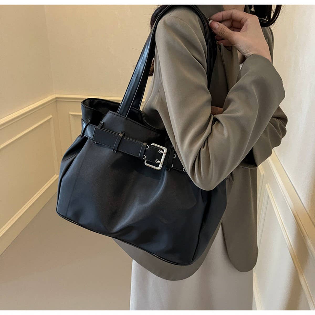 2024 N Casual Lightweight Simple Bucket Bag_Cwab3284