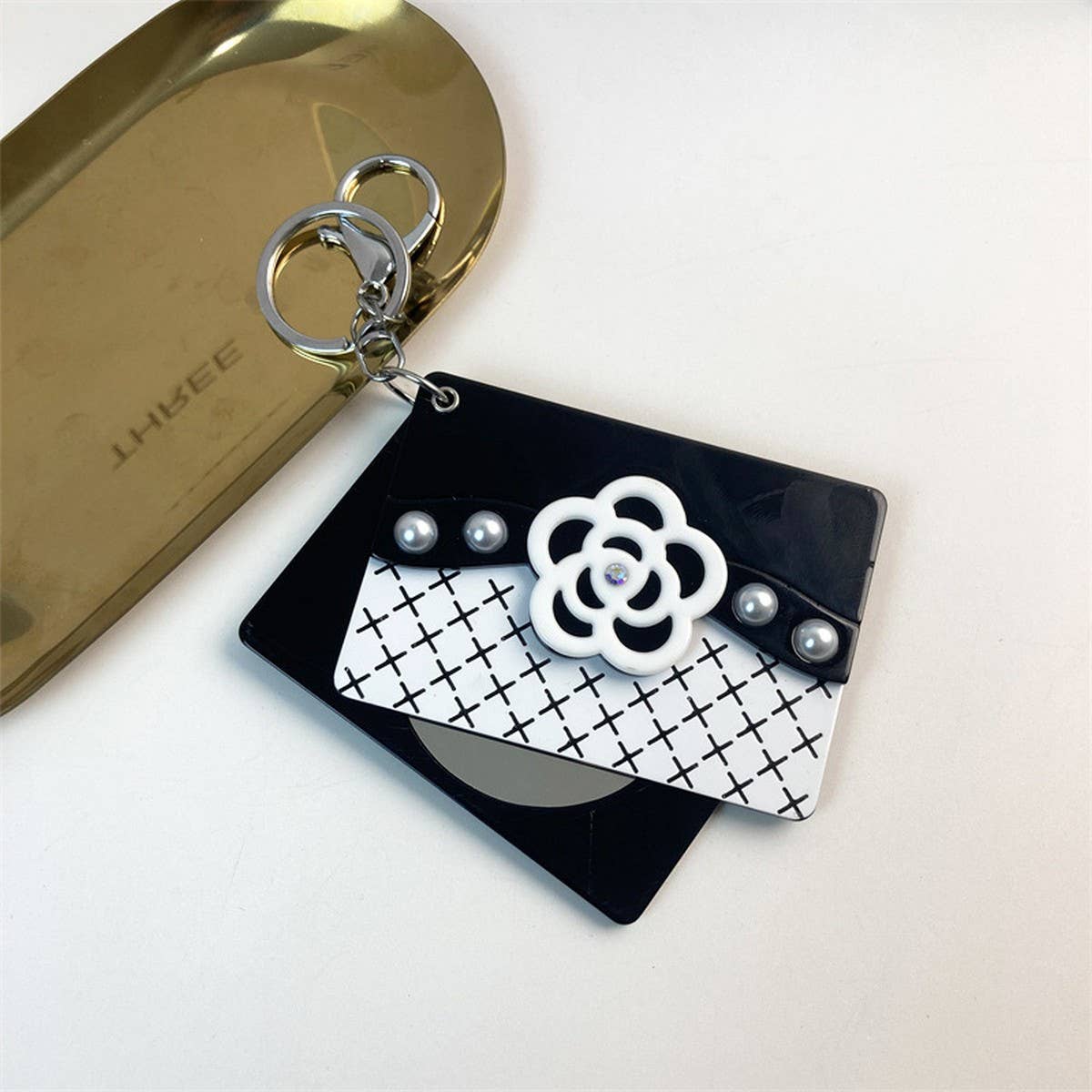 SEASHELL SLIDE MIRROR KEYCHAIN CUTE ACRYLIC CHARM_CWMM6369