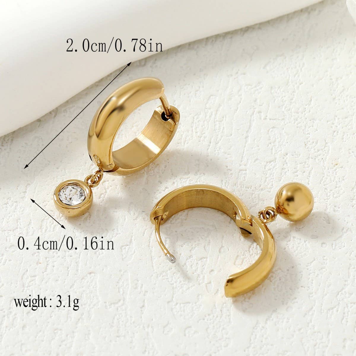 18K GOLD EARRINGS WITH WHITE GEMSTONES_CWMM3661