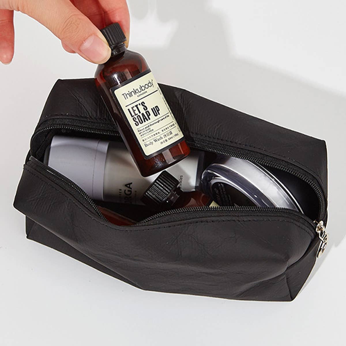 SIMPLE DUPONT PAPER ECO FRIENDLY MAKEUP BAG_CWAB1427