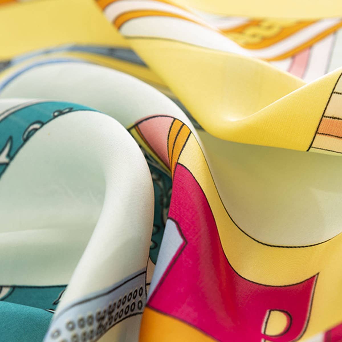 GEOMETRIC FLORAL SATIN SQUARE SCARF FOR WOMEN_CWASC0495