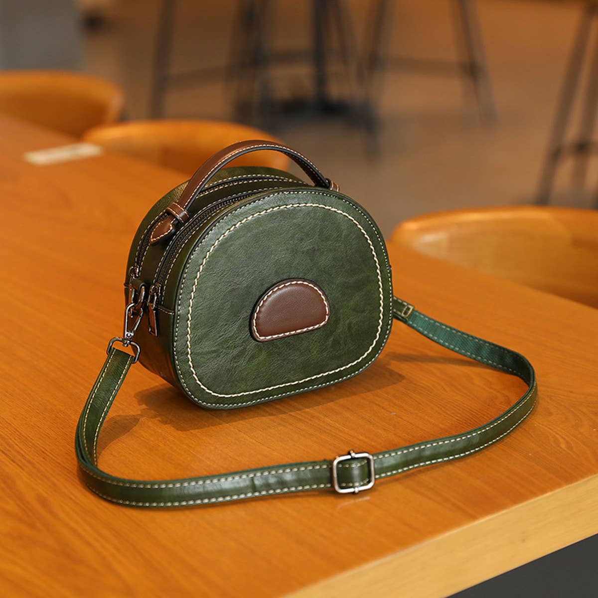 CASUAL RETRO DISTRESSED SHOULDER BAG_CWAB2985