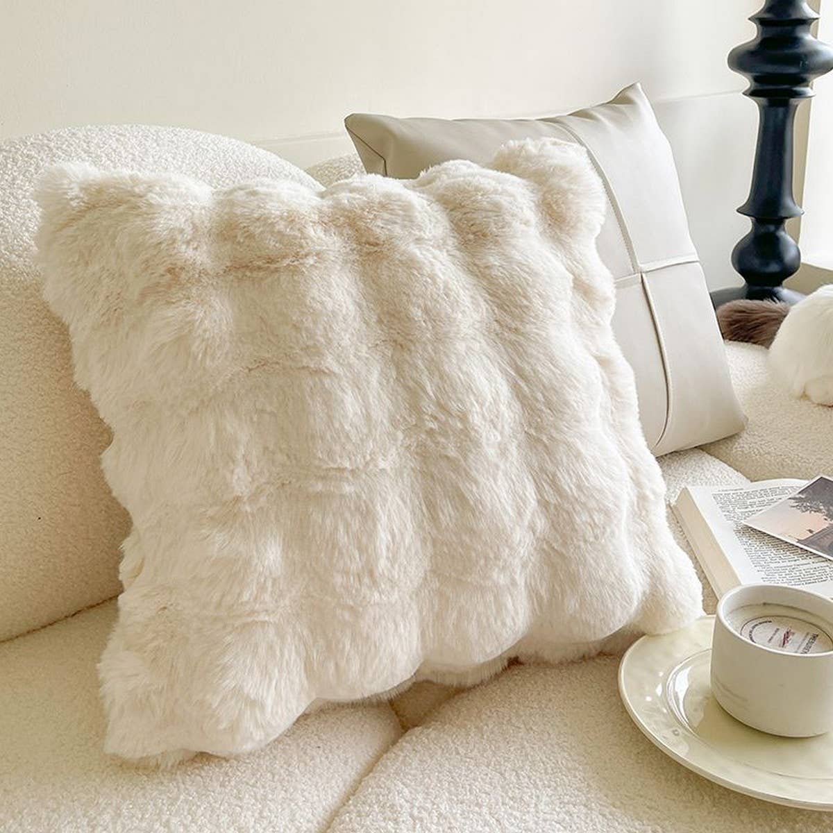 FRENCH CHIC THROW PILLOW COVER FOR SOFA OR BED_CWMM7703