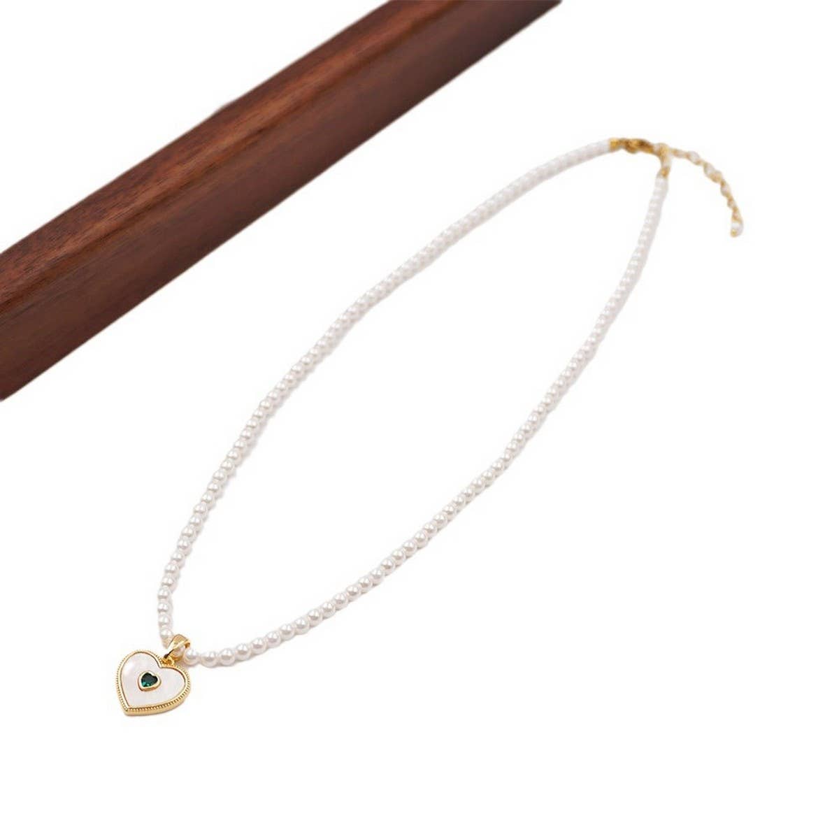 HEART PENDANT FRENCH VINTAGE PEARL NECKLACE_CWAJE1682