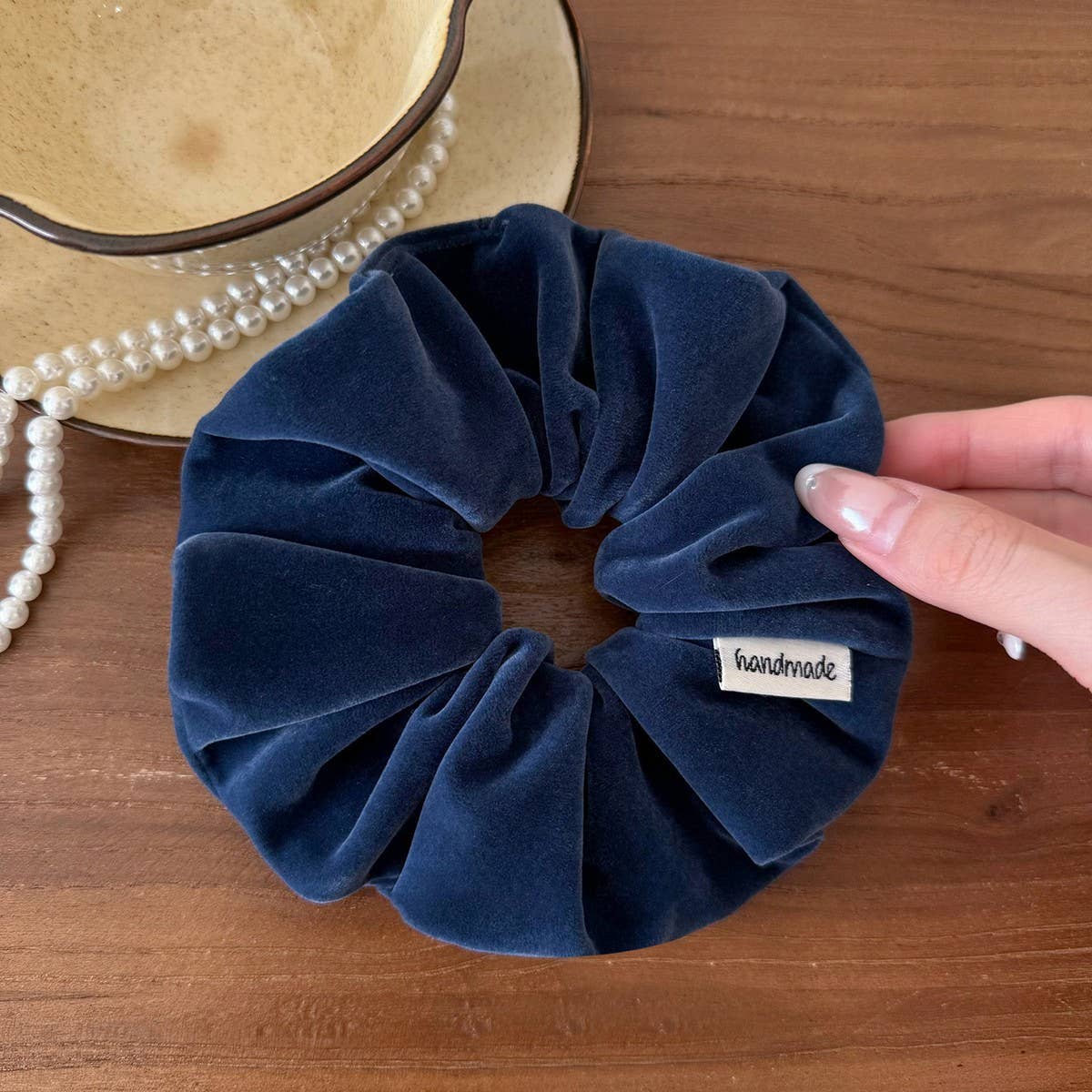 Velvet Scrunchie Retro Ponytail Hair Tie_Cwaha08125