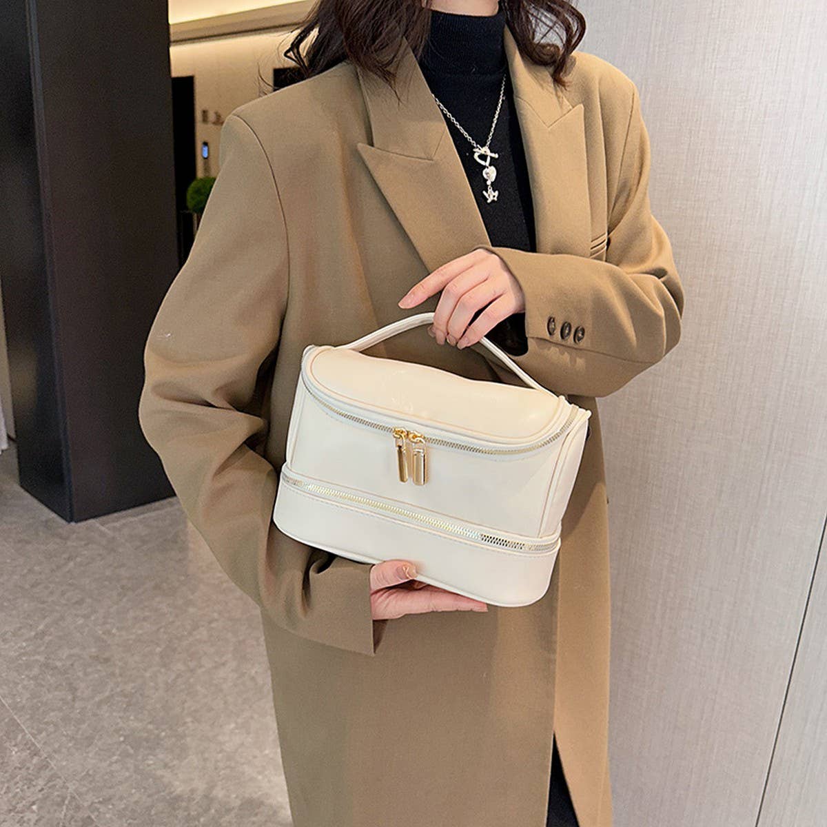 NEW FASHION PORTABLE LARGE CAPACITY COSMETIC BAG_CWAB4478