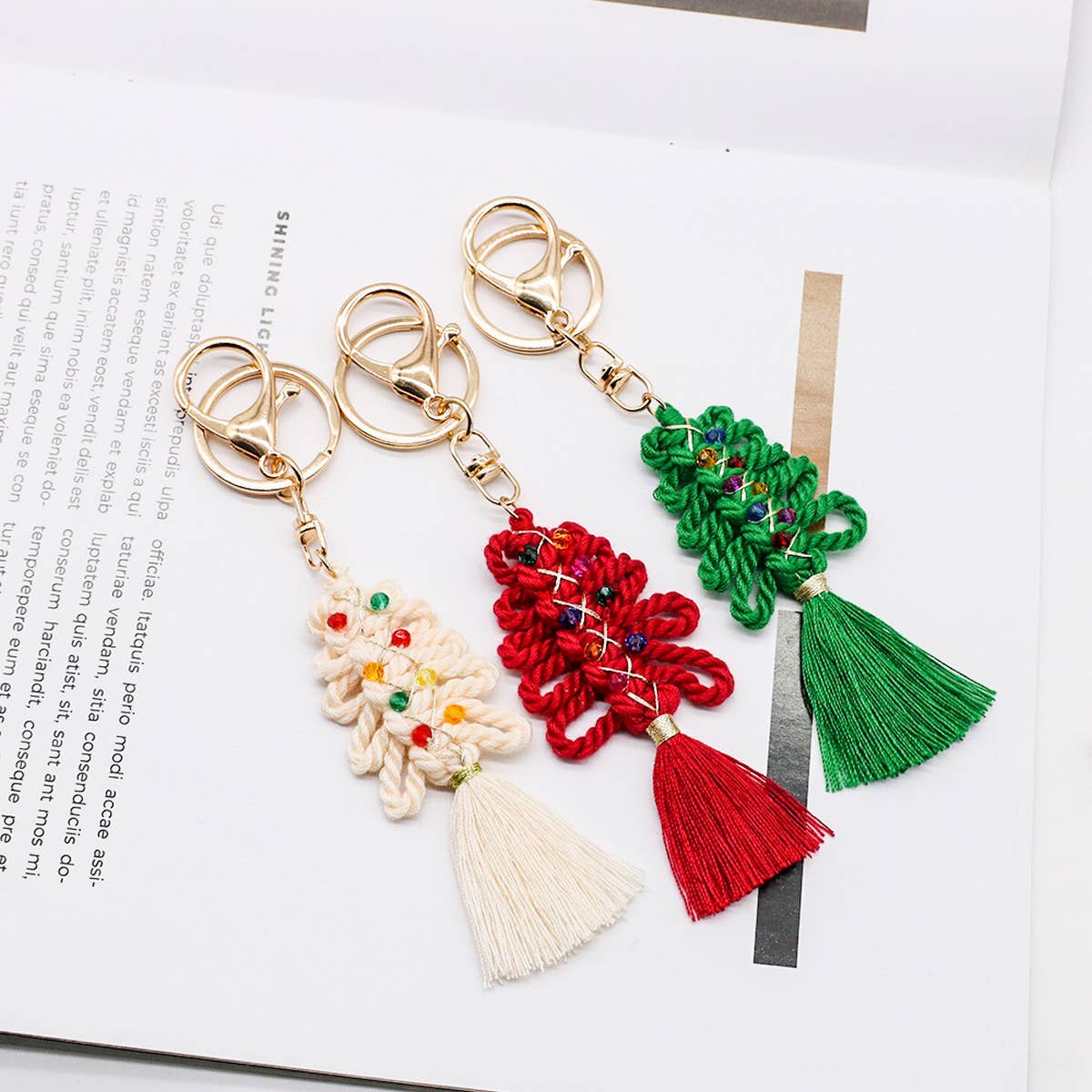 CHRISTMAS HANDMADE TASSEL BRAIDED KEY_CWMM1576