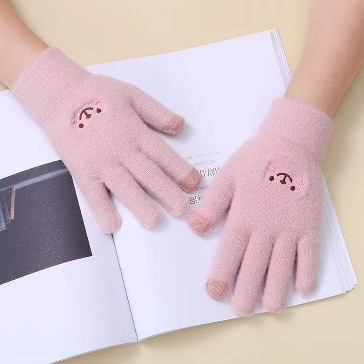 CUTE VELVET COLD PROOF TOUCH SCREEN CYCLING GLOVES_CWAG0181