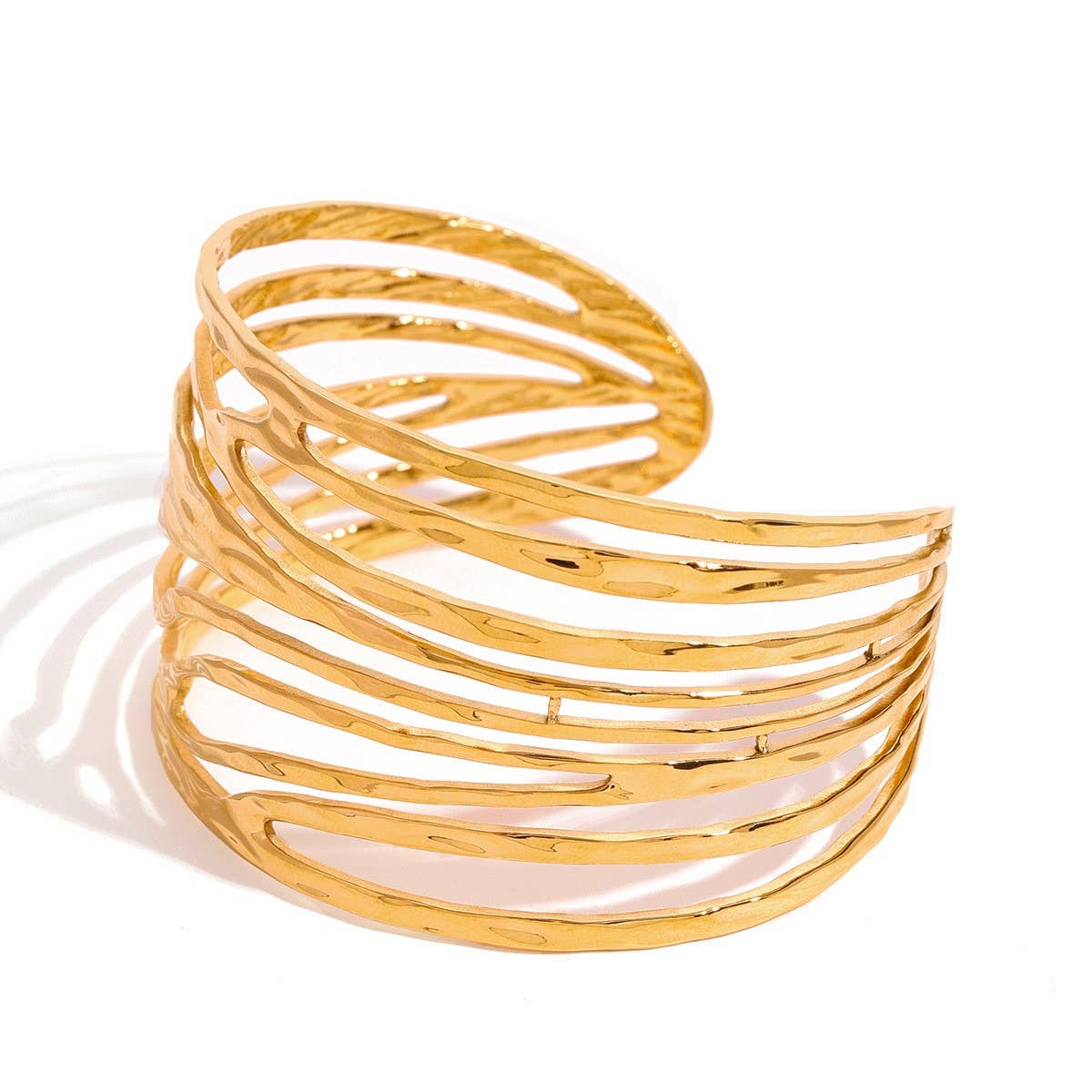 18K GOLD HOLLOW LINE CUFF FADE RESISTANT STEEL_CWAJE4660