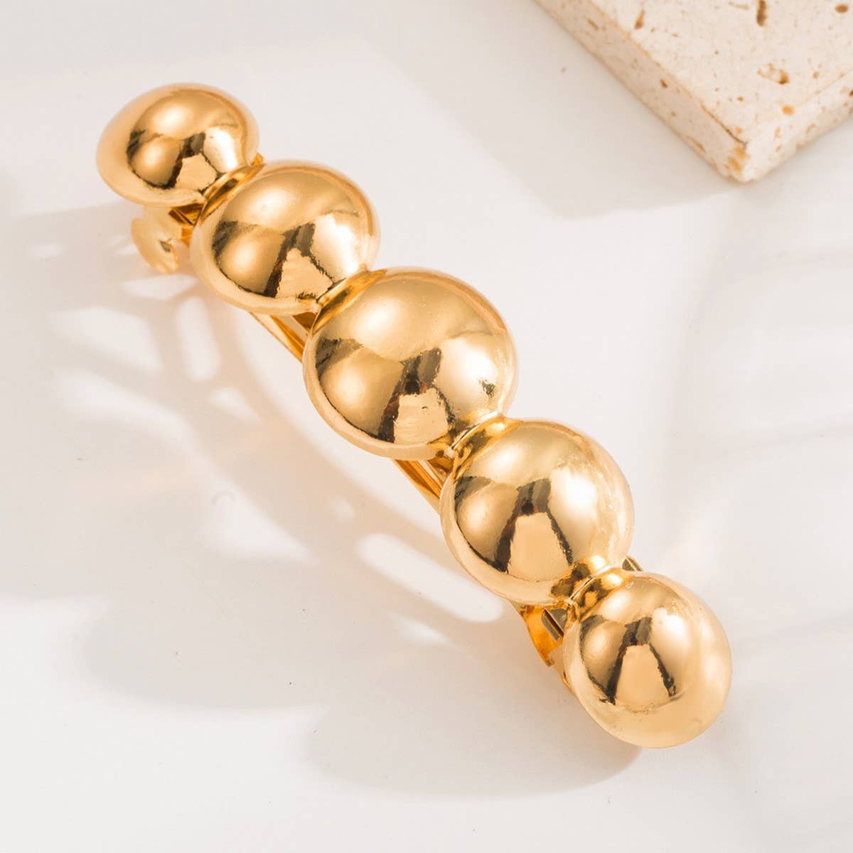 MINIMALIST METAL HAIR CLIP FOR TWISTED STYLES_CWAHA6238