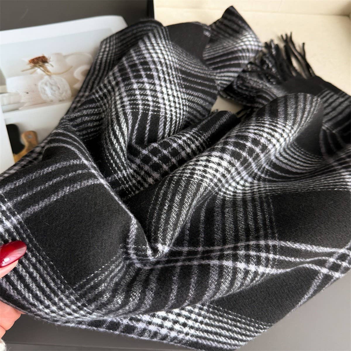 Checkerboard Winter Warm Cashmere Feel Scarf_Cwasc03262