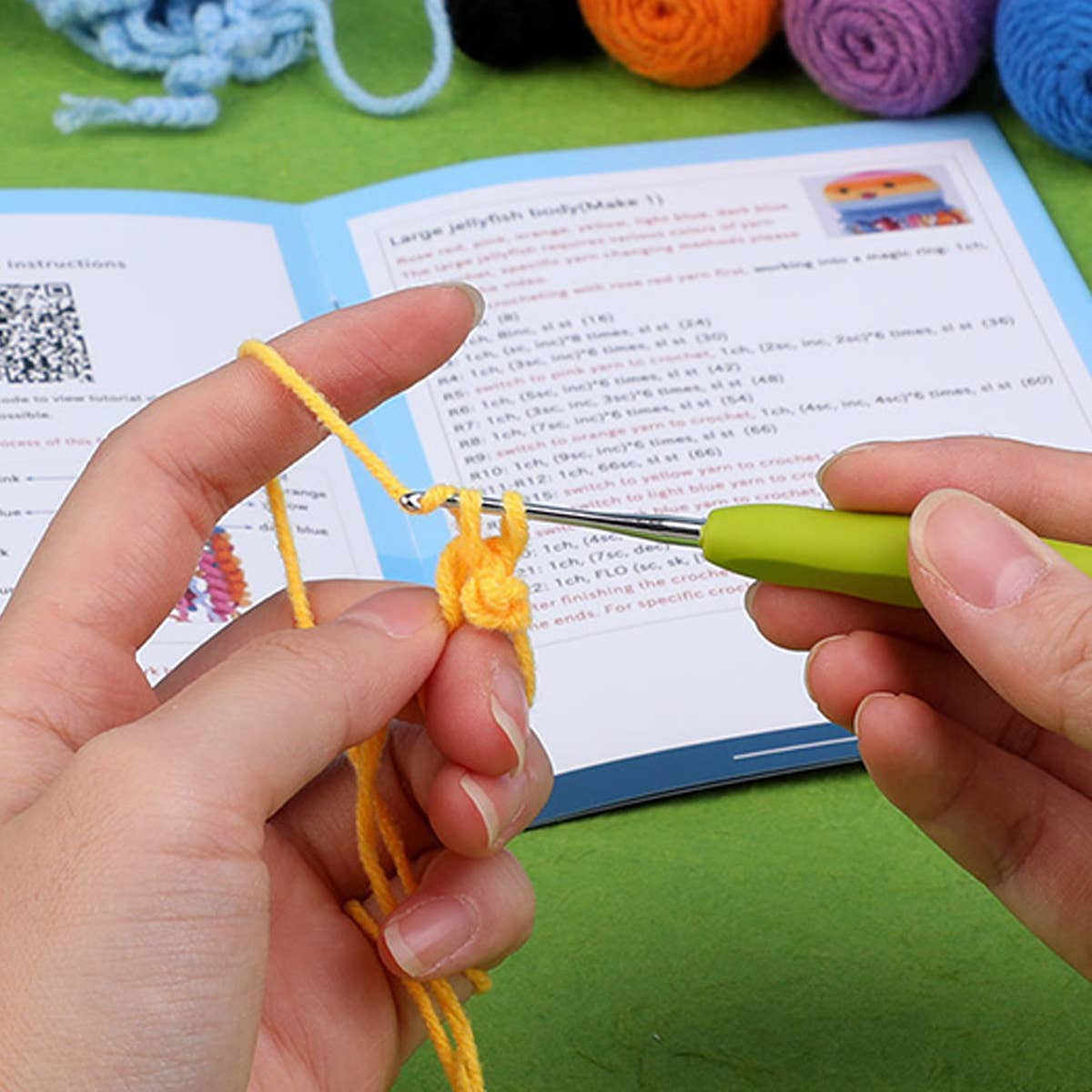 NEW DIY WOOLEN DOLL CROCHET MATERIAL PACKAGE_CWMM0819