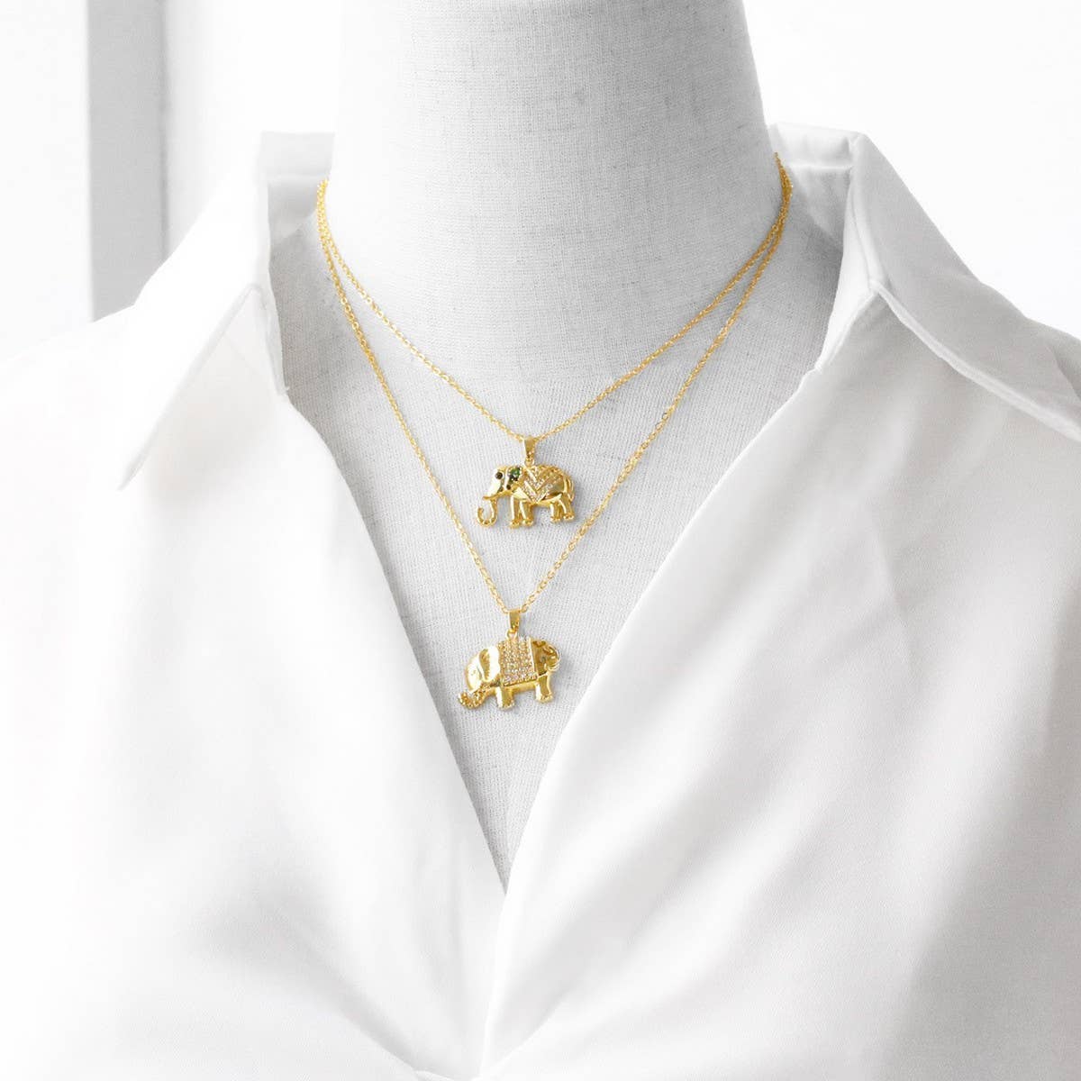 ELEPHANT GOLD PLATEDPENDANT NECKLACE INLAID ZIRCON_CWAJE0901