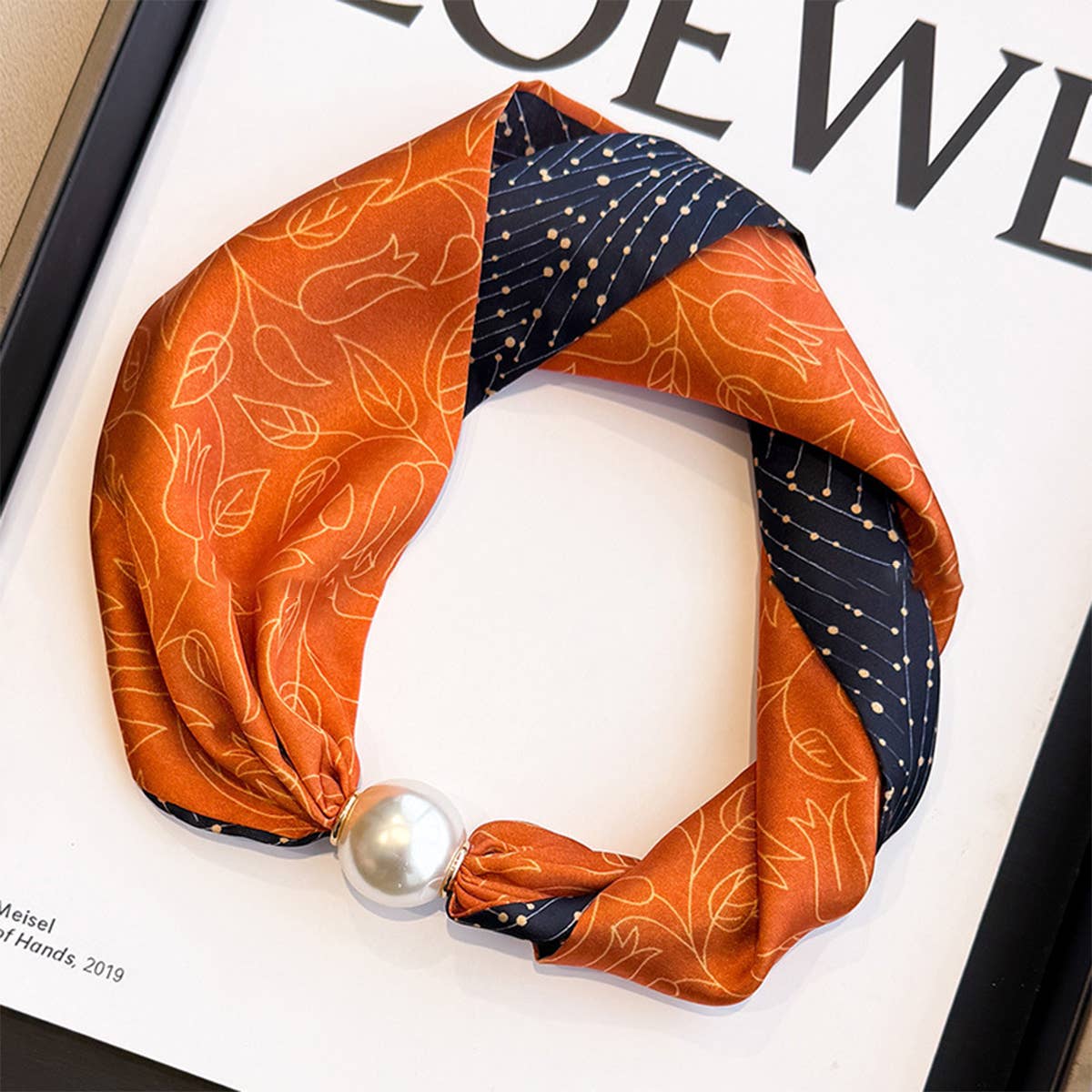 Pearl Magnetic Skinny Silk Neck Scarf_Cwasc03934
