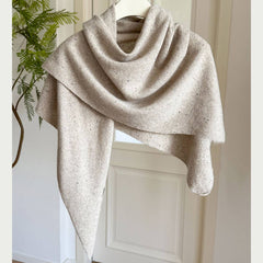 100% Wool Thick Knit Large Triangle Shawl_Cwov00257