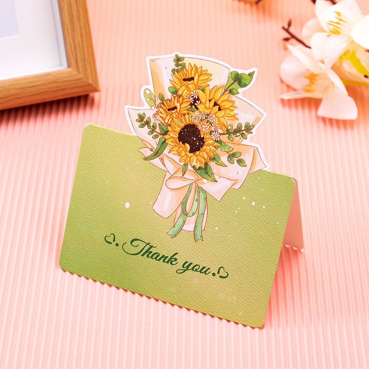 THREE DIMENSIONAL BOUQUET FLOWER GREETING CARD_CWMM1029
