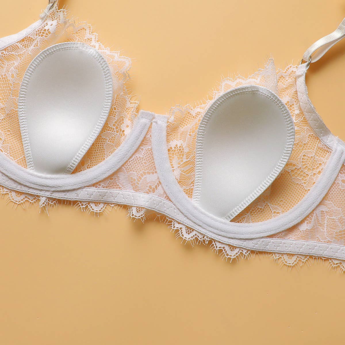 THIN LACE UNDERWEAR WITH RIMS BRA_CWMU0140