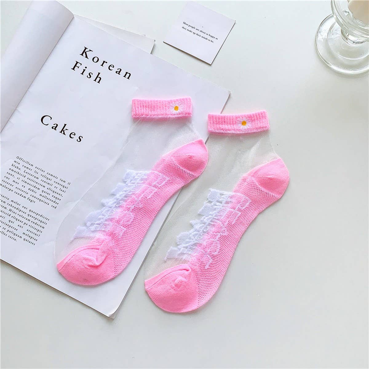 SUMMER DAISY GIRL LOW TOP THIN TRANSPARENT SOCKS_CWMS0401