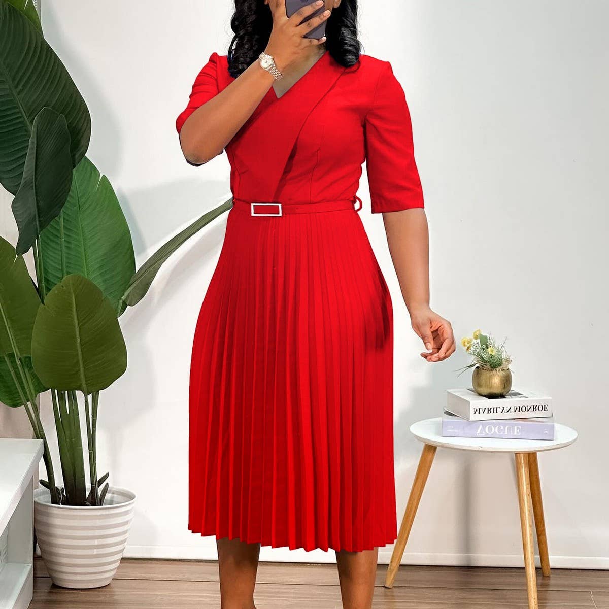 SOLID COLOR V NECK FASHIONABLE PLEATED DRESS_CWDMD3717