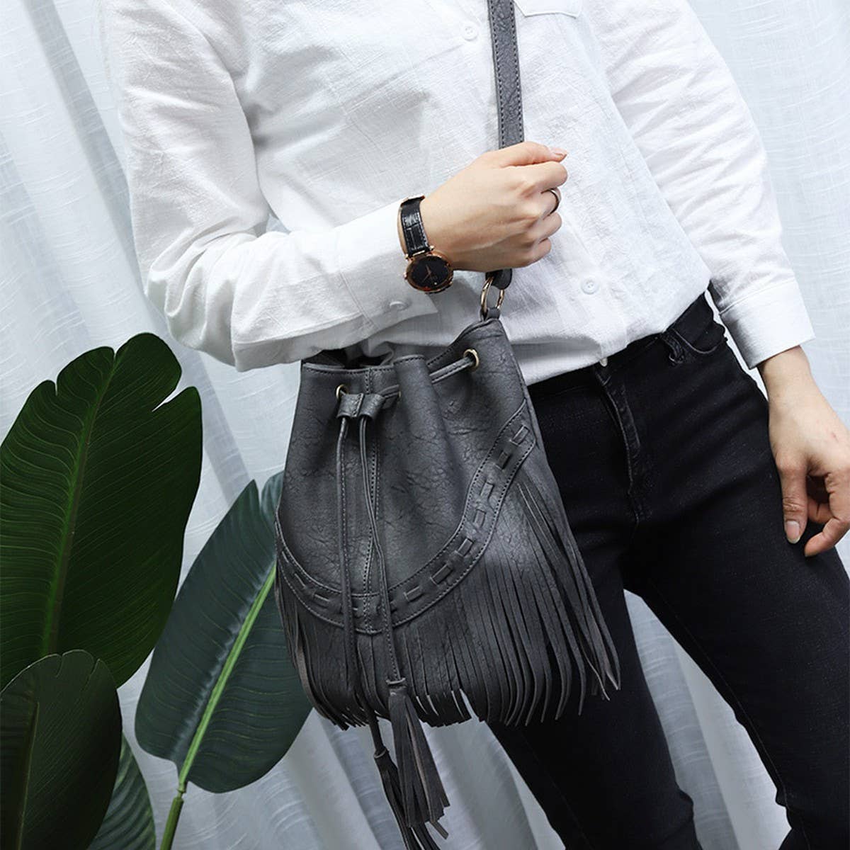 Cwab4539_Drawstring Handmade Tassel Bucket Shoulder Bag