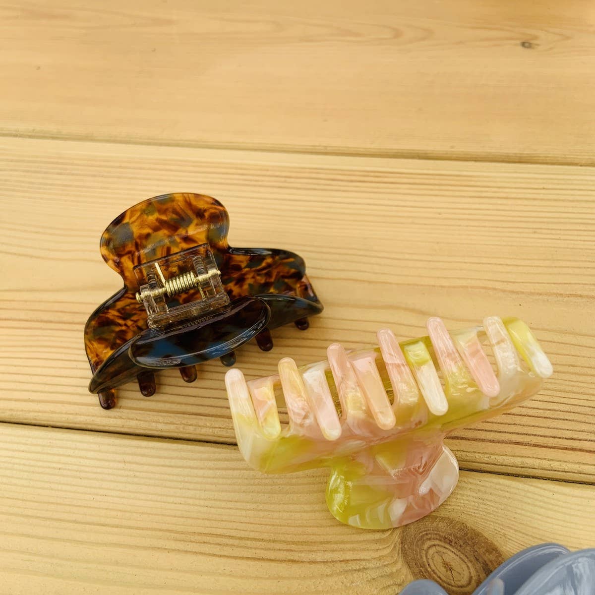 FLORAL ACETATE YUANBAO HAIR CLAW CUTE DAILY CLIP_CWAHA2160