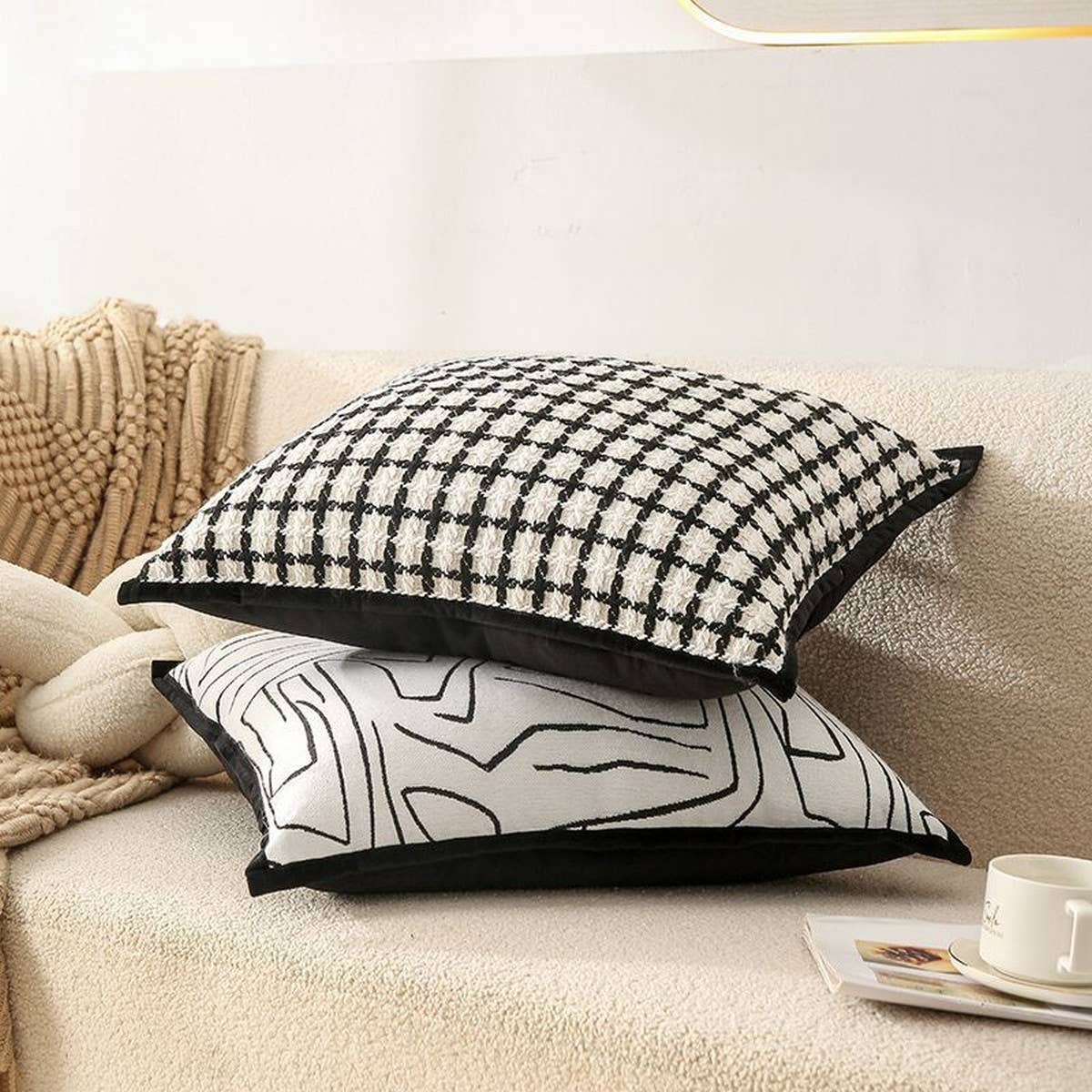 LUXURY PLUSH PILLOW COVER FOR SOFA BED DECOR_CWMM7711