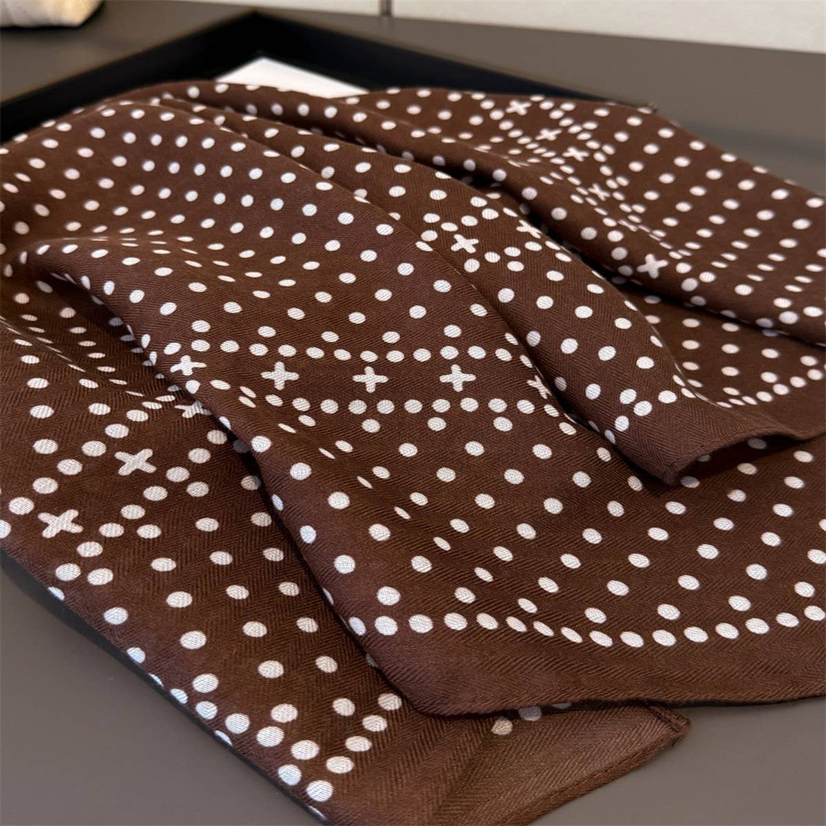 Minimalist Polka Herringbone Linen Feel Scarf_Cwasc03306