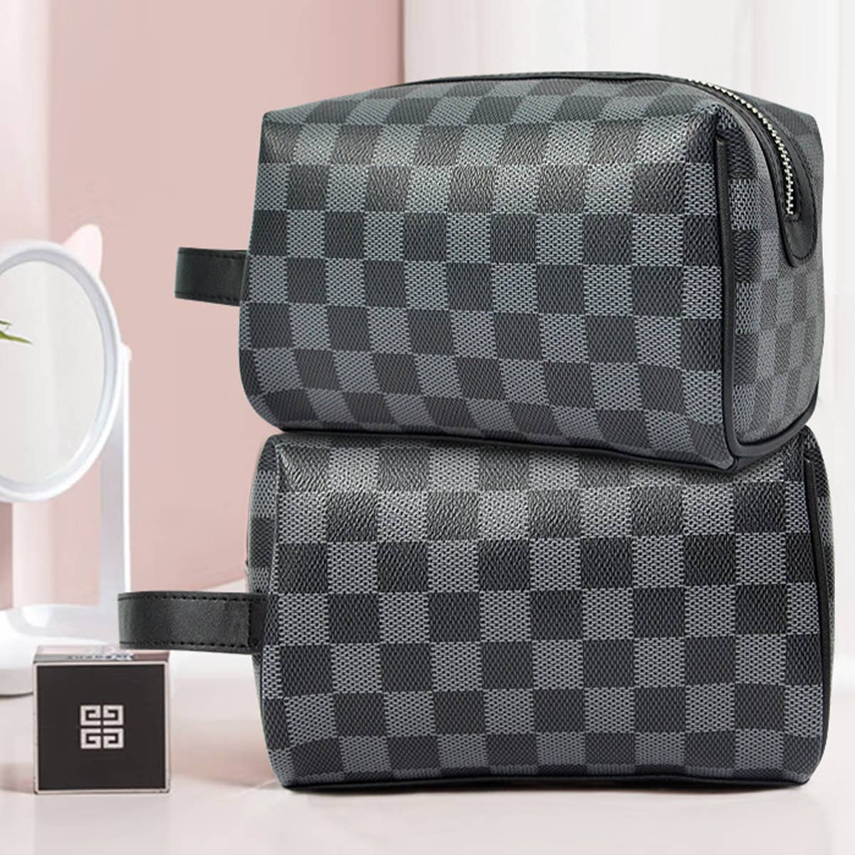 PORTABLE WATERPROOF CHESSBOARD PLAID COSMETIC BAG_CWAB1093