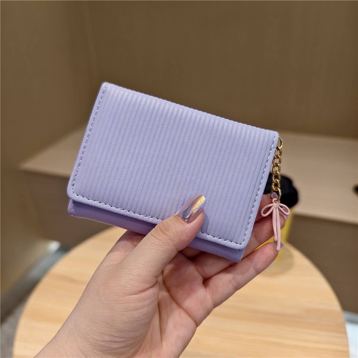 Cute Striped Trifold Wallet With Bow Charm_Cwab06210