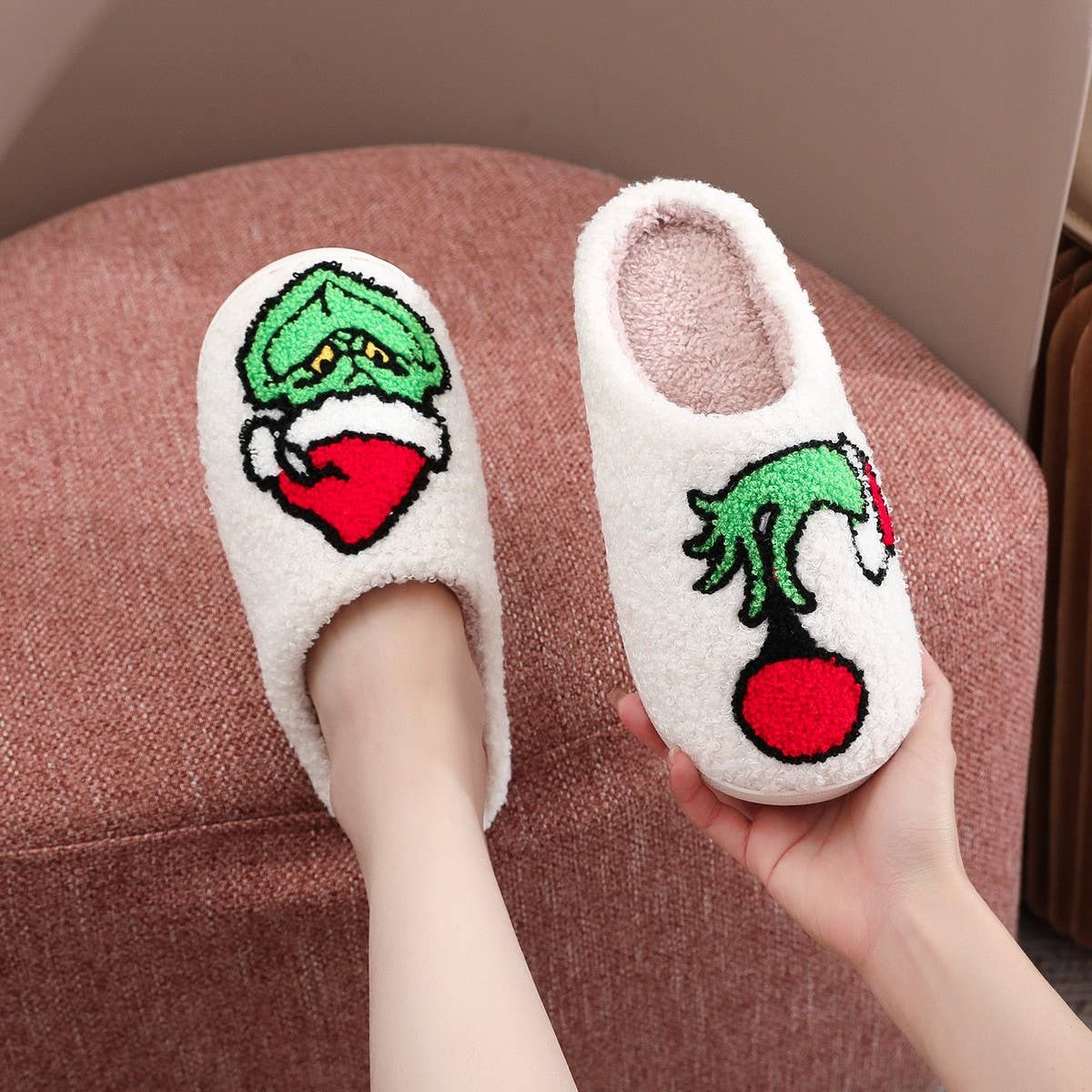 CHRISTMAS GRINCH HOME COTTON SLIPPERS_CWMM3058