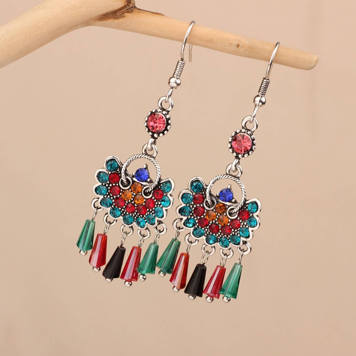 HIGH END ALL MATCH CRYSTAL TASSEL RETRO EARRINGS_CWAJE3996