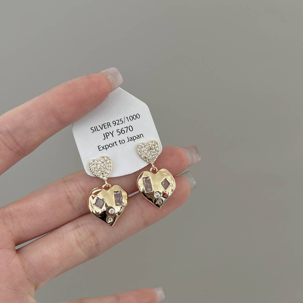 EXQUISITE DOUBLE HEART EARRINGS_CWAJE1350