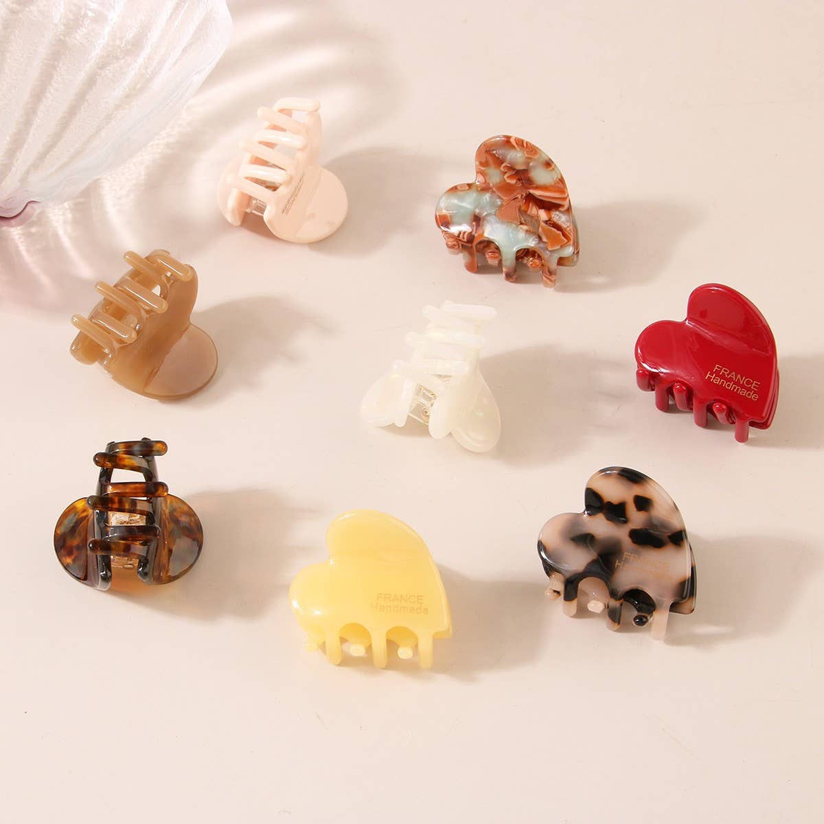 Cwaha1382_Acetic Acid Love Irregularity Hair Claw Clip