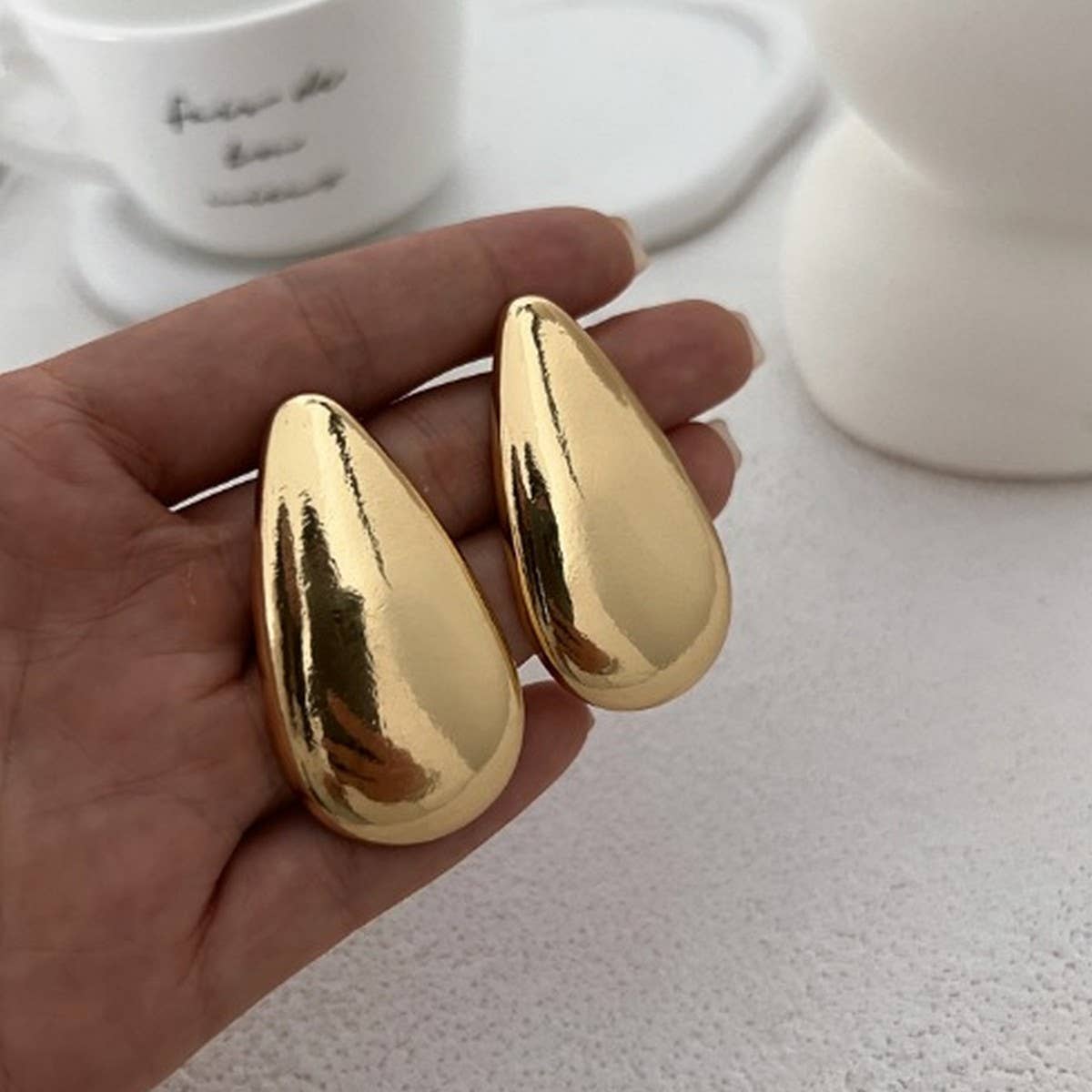 HIGH GRADE STAINLESS STEEL WATER DROP EARRINGS_CWMM3195