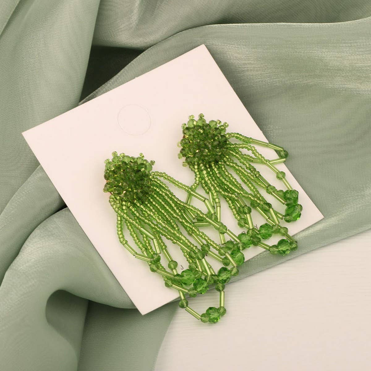 SWEET AND ELEGANT HAND WOVEN CRYSTAL EARRINGS_CWAJE4003