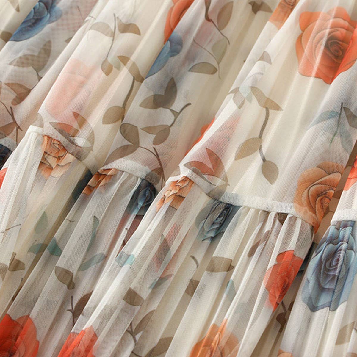 REVERSIBLE ROSE PRINT TULLE PLEATED MAXI SKIRT_CWBMS0358