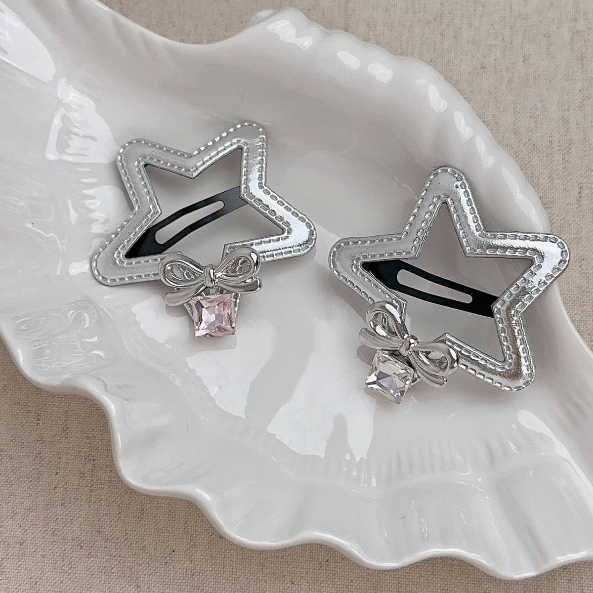 SWEET AND COOL SIMPLE BOW RHINESTONE HAIRPIN_CWAHA2265