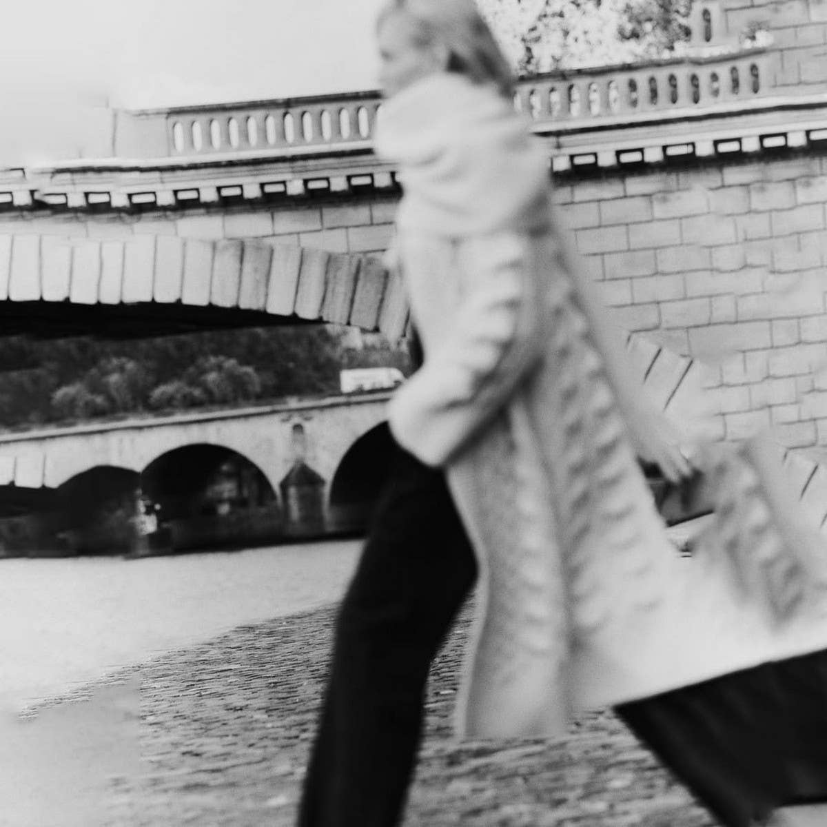 SOFT TOUCH SOLID COLOR SCARF PREMIUM NECKWARMER_CWASC2375