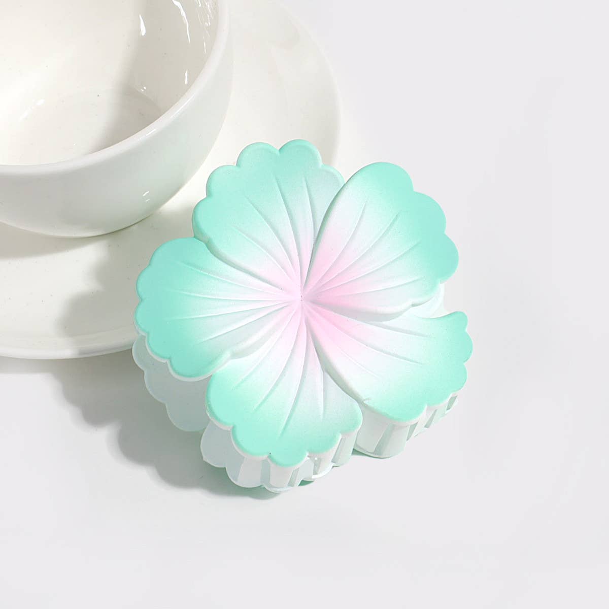 SWEET CANDY COLORED CURLING HEART FLOWER CLIP_CWAHA2258