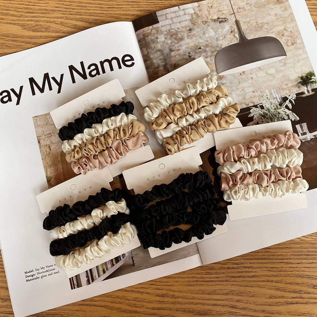 TEMPERAMENT CARD SET SMALL INTESTINE HAIR RING_CWAHA2728