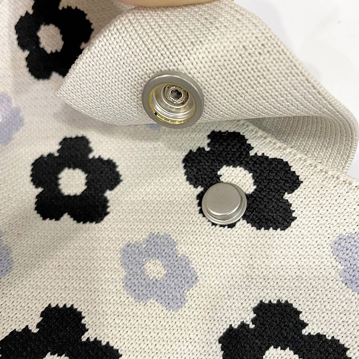 Women Casual Floral Knitted Shoulder Bag_Cwab1530