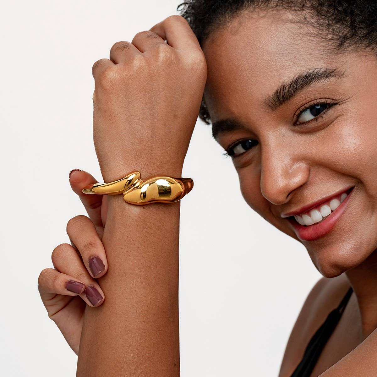 Titanium Steel Open Round Wide Smooth Bracelet_Cwmm3718