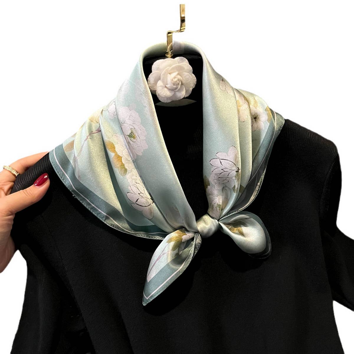 MULBERRY SILK SCARF VERSATILE GIFT SQUARE_CWASC0551