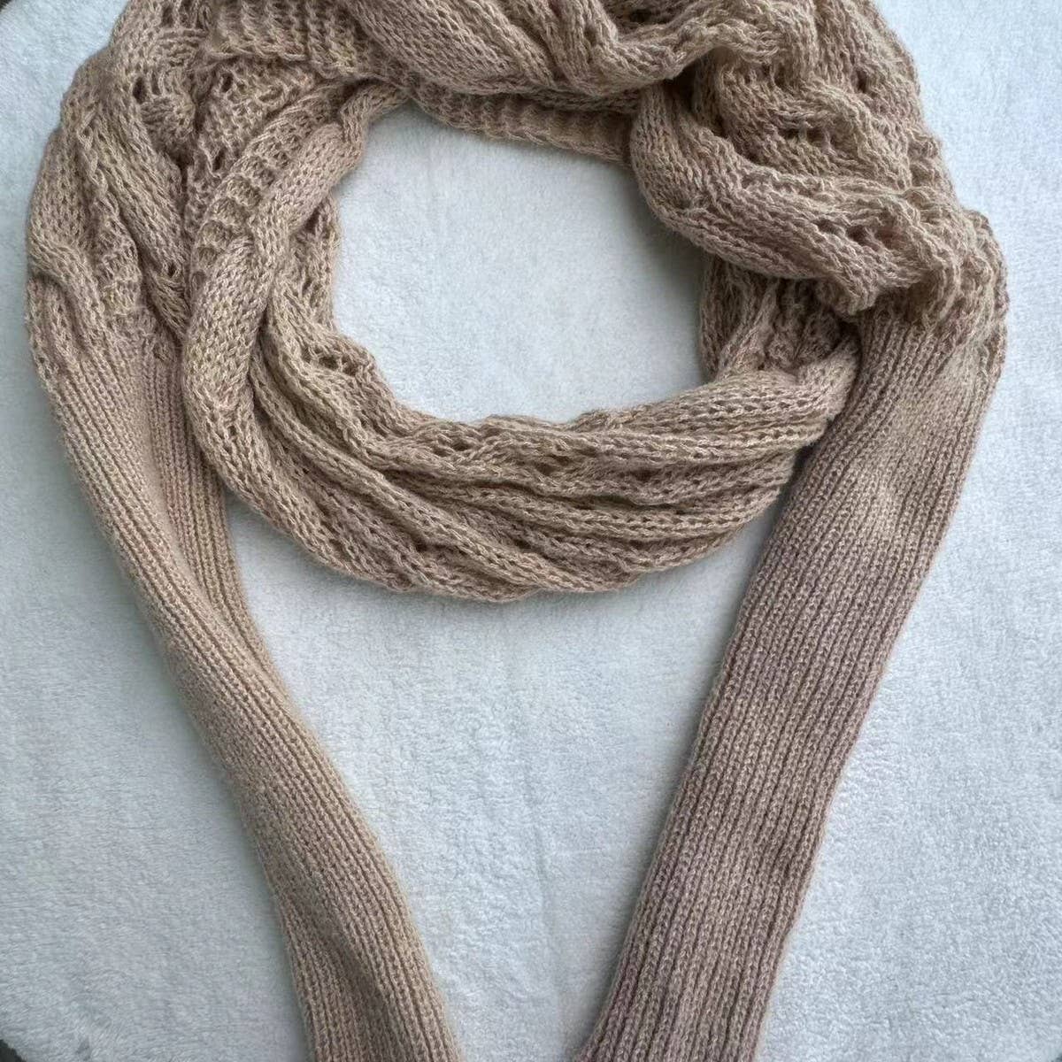 Cwasc1793_Twisted Hollow Long Sleeve Shawl Collar Scarf
