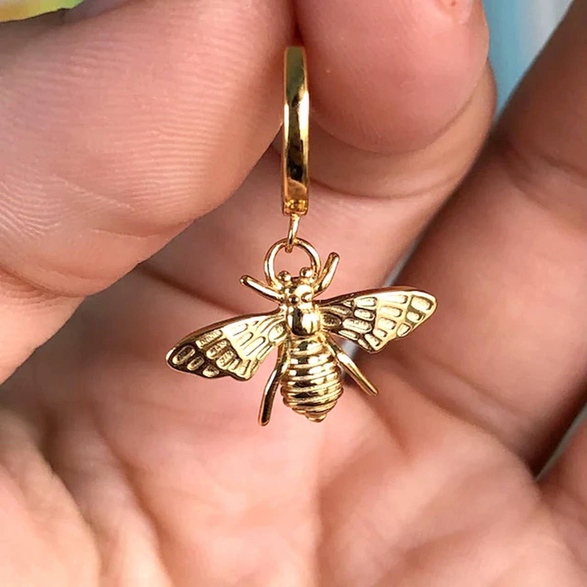 RETRO BEE FASHION PERSONALIZED EARRINGS_CWAJE1762