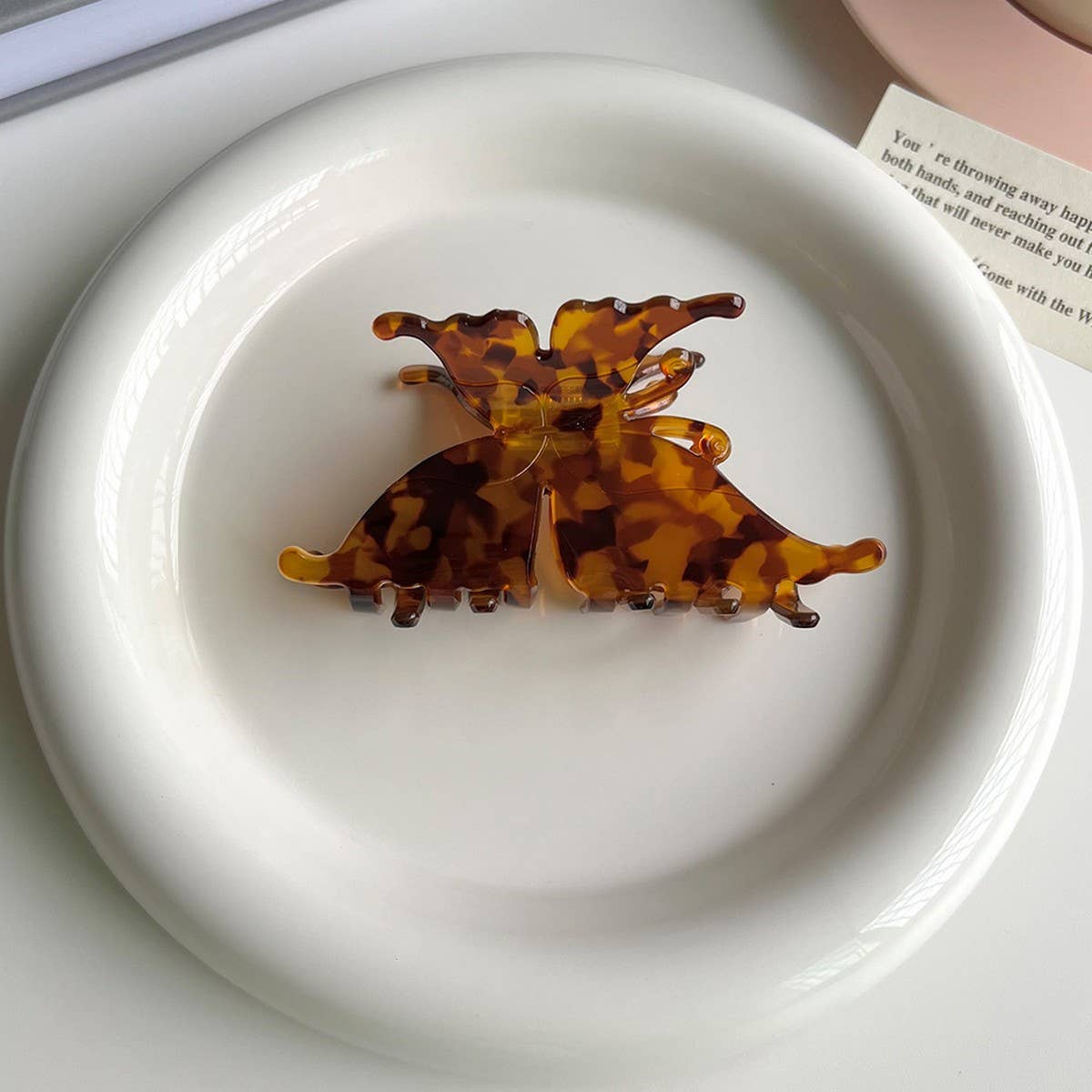 BUTTERFLY ACETATE LARGE HAIR CLAW CLIP FOR WOMEN_CWAHA5775