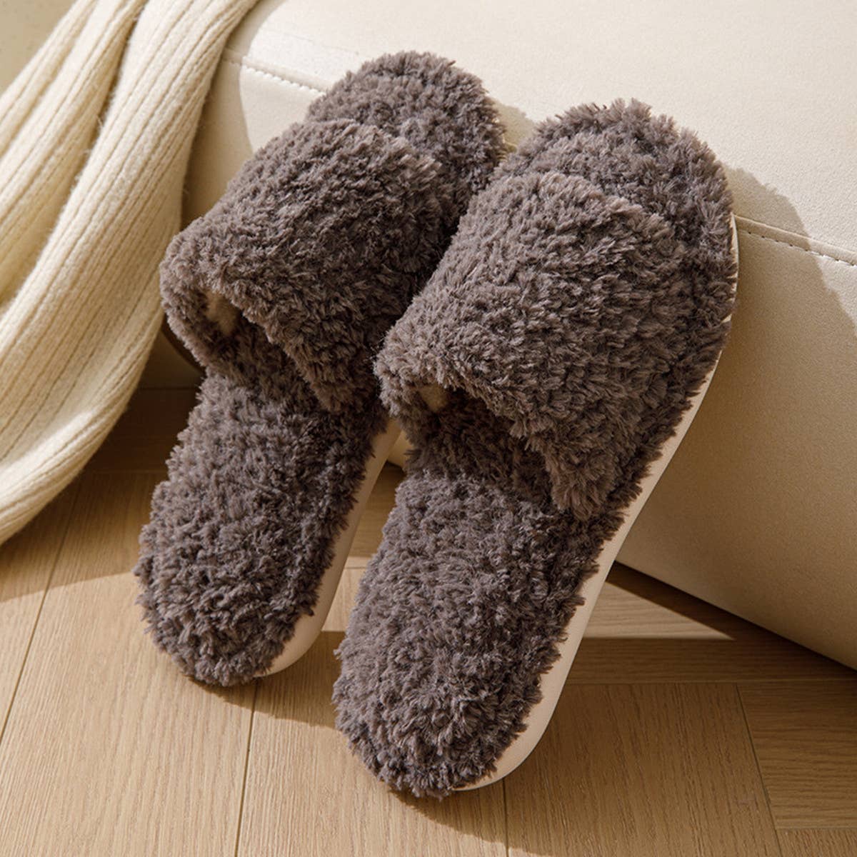 HOME SOLID COLOR CURLY COTTON SLIPPERS_CWSHS0827